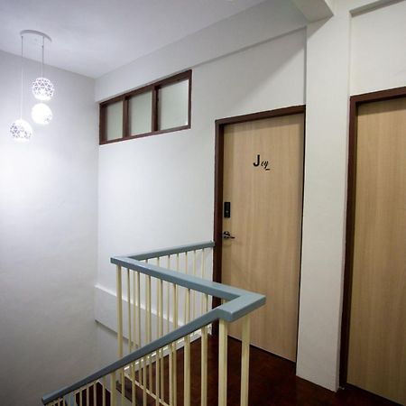 Hom2Rex Kuching Homestay Taman Timberland ภายนอก รูปภาพ