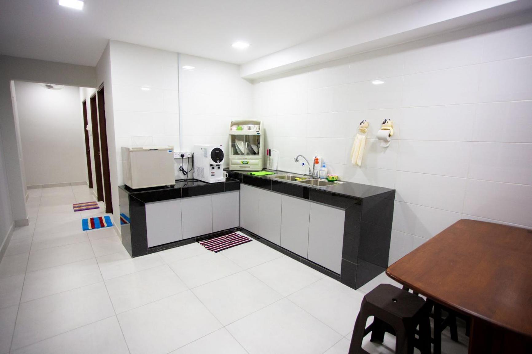 Hom2Rex Kuching Homestay Taman Timberland ภายนอก รูปภาพ
